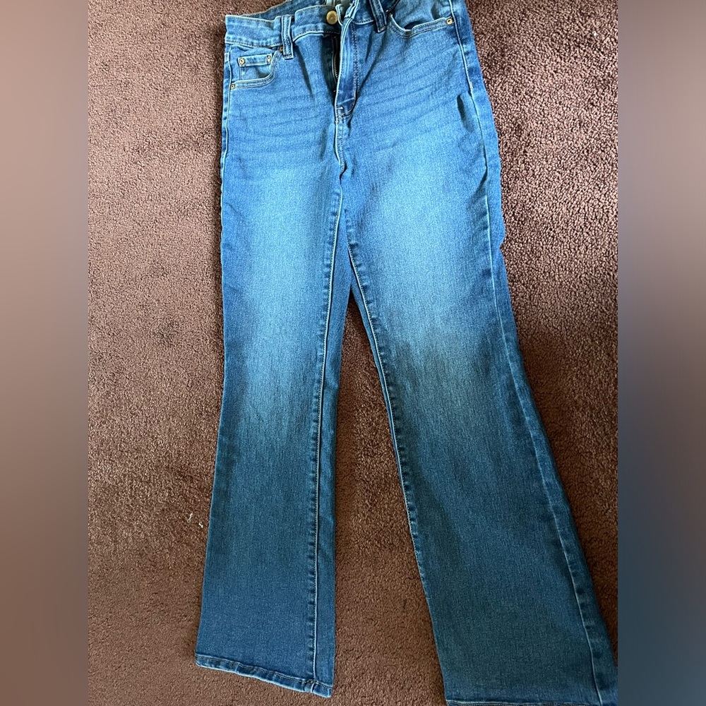 Truth + Theory, blue washed jeans, size 6